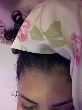 luluzinhax online show from February 2026 06:30:01 PM