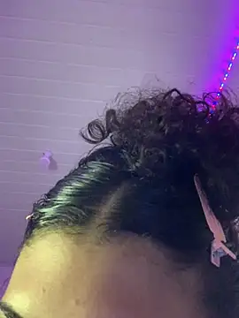 luluzinhax online show from March 2026 03:12:01 AM