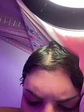 luluzinhax online show from March 2026 04:22:01 AM