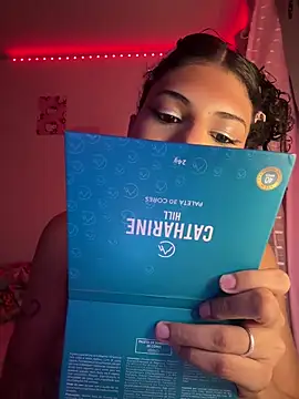 luluzinhax online show from April 2026 03:41:01 AM