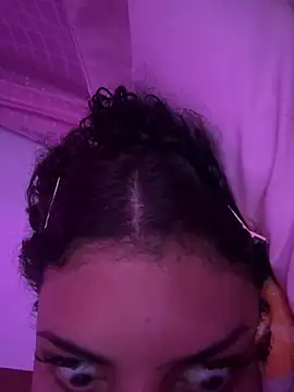 luluzinhax online show from April 2026 07:59:02 AM