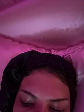 luluzinhax online show from April 2026 05:44:02 AM