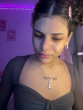 luluzinhax online show from April 2026 02:51:01 AM