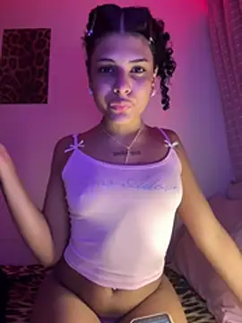 luluzinhax online show from July 2026 03:17:02 AM