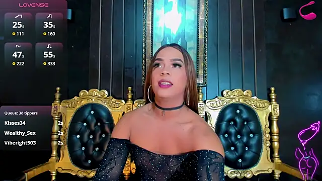 Cristal Villael online show from October 2025 07:37:02 PM