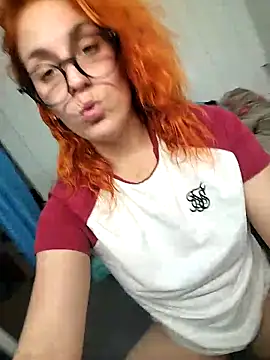 Snapshot of _Pipi_ chatting on April 2026 11:55:01 PM Pipi online show from April 2026 11:55:01 PM