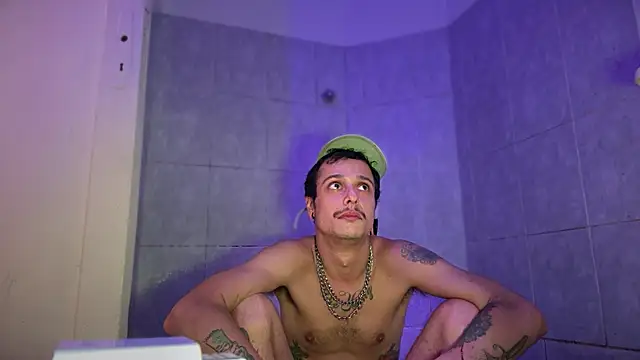 chrisalmeid  online show from February 2026 06:29:01 PM