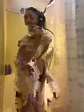 Snapshot of pocahonta69mermaid chatting on October 2025 07:37:01 PM pocahonta69mermaid online show from October 2025 07:37:01 PM