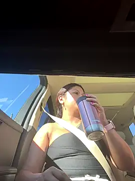 Snapshot of pocahonta69mermaid chatting on September 2025 01:40:01 PM pocahonta69mermaid online show from September 2025 01:40:01 PM