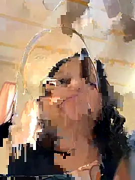 Snapshot of pocahonta69mermaid chatting on November 2025 03:24:01 PM pocahonta69mermaid online show from November 2025 03:24:01 PM