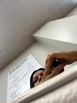 Snapshot of pocahonta69mermaid chatting on September 2025 04:13:02 PM pocahonta69mermaid online show from September 2025 04:13:02 PM