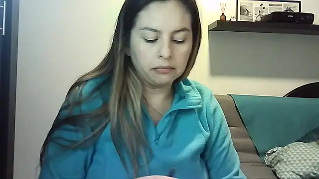 Snapshot of Valery__Rouse_ chatting on July 2026 12:38:02 PM Valery Rouse online show from July 2026 12:38:02 PM