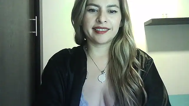 Valery  Rouse  online show from March 2026 03:07:01 AM