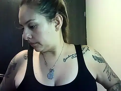 Valery  Rouse  online show from February 2026 09:25:01 PM