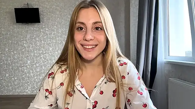 DreamyOlivia online show from November 2025 11:48:01 AM