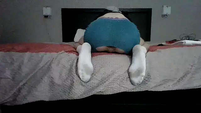 Snapshot of Jbenz420 chatting on February 2026 07:33:01 PM Jbenz420 online show from February 2026 07:33:01 PM