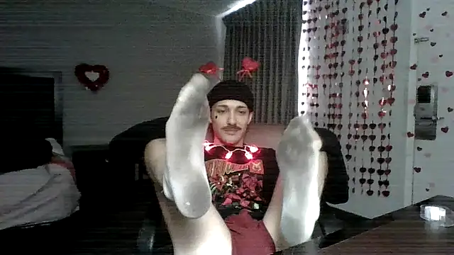 Snapshot of Jbenz420 chatting on February 2026 08:53:01 PM Jbenz420 online show from February 2026 08:53:01 PM