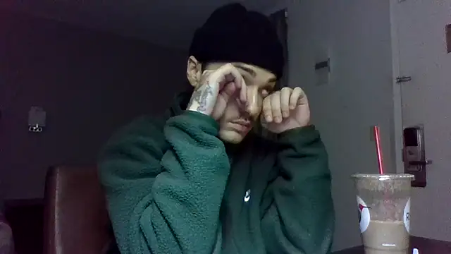 Jbenz420 online show from March 2026 01:18:02 AM