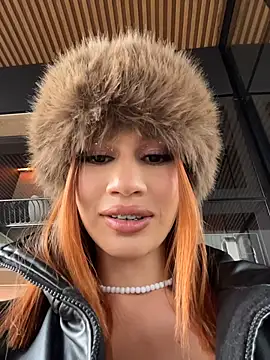 Snapshot of Marilyn_scott chatting on December 2025 06:20:01 PM Marilyn scott online show from December 2025 06:20:01 PM