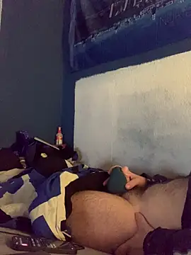 GeilerHSVFAN1989 online show from April 2026 06:01:01 PM