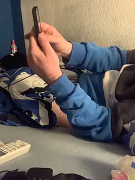 GeilerHSVFAN1989 online show from April 2026 08:48:01 PM