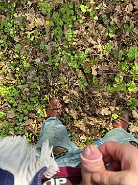 GeilerHSVFAN1989 online show from April 2026 02:33:01 PM