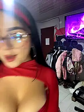 Snapshot of NaruBubu chatting on October 2025 05:48:01 AM NaruBubu online show from October 2025 05:48:01 AM