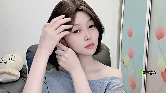 Snapshot of gummy-candy chatting on October 2025 01:58:01 AM gummy-candy online show from October 2025 01:58:01 AM
