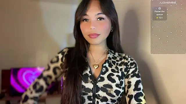  petitegirlx69  online show from January 2026 05:53:01 PM