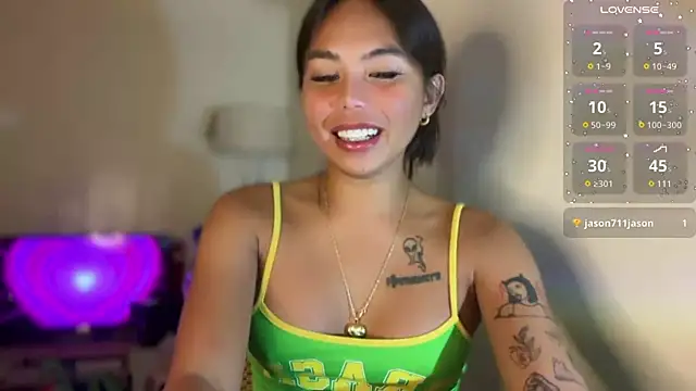  petitegirlx69  online show from October 2025 06:52:02 PM