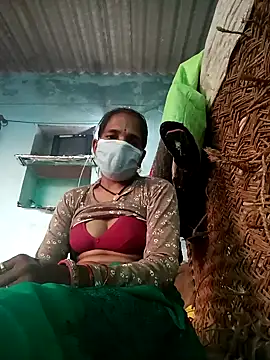 Snapshot of Hot-honi chatting on September 2025 12:33:02 PM Hot-honi online show from September 2025 12:33:02 PM