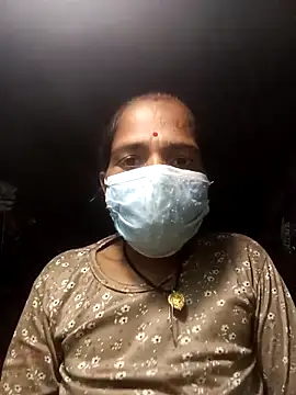 Snapshot of Hot-honi chatting on November 2025 12:31:02 PM Hot-honi online show from November 2025 12:31:02 PM