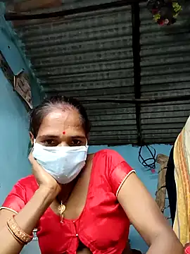 Snapshot of Hot-honi chatting on September 2025 01:17:02 PM Hot-honi online show from September 2025 01:17:02 PM