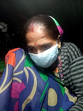 Snapshot of Hot-honi chatting on November 2025 02:43:02 PM Hot-honi online show from November 2025 02:43:02 PM