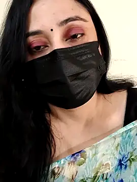 Snapshot of Monica_cams chatting on November 2025 03:45:01 PM Monica cams online show from November 2025 03:45:01 PM