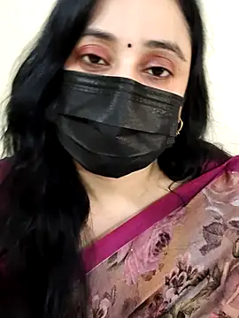 Snapshot of Monica_cams chatting on November 2025 02:21:01 PM Monica cams online show from November 2025 02:21:01 PM