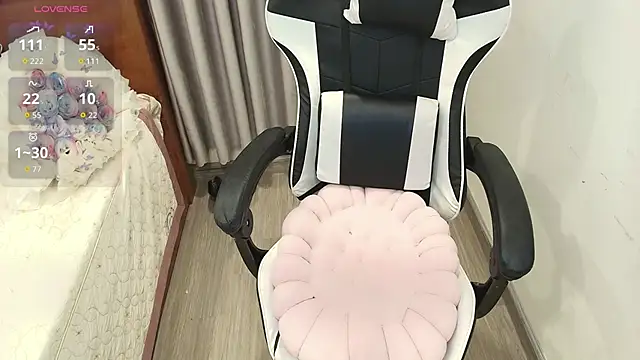 Bae Gigii online show from December 2025 01:35:01 PM