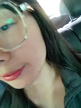 shaoshao-7758 online show from November 2025 07:24:02 AM