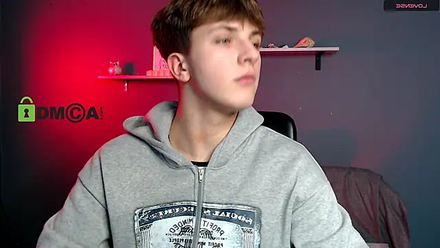 Snapshot of travis_wolf_ chatting on November 2025 07:58:02 PM travis wolf online show from November 2025 07:58:02 PM