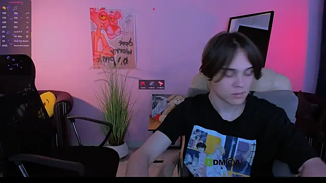 Snapshot of travis_wolf_ chatting on October 2025 06:42:01 PM travis wolf online show from October 2025 06:42:01 PM