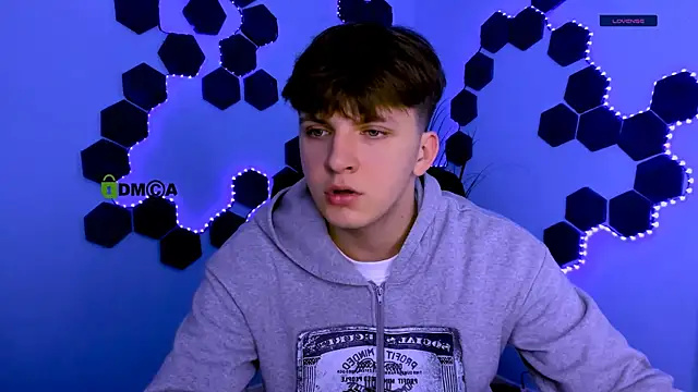 travis wolf  online show from April 2026 08:54:01 AM