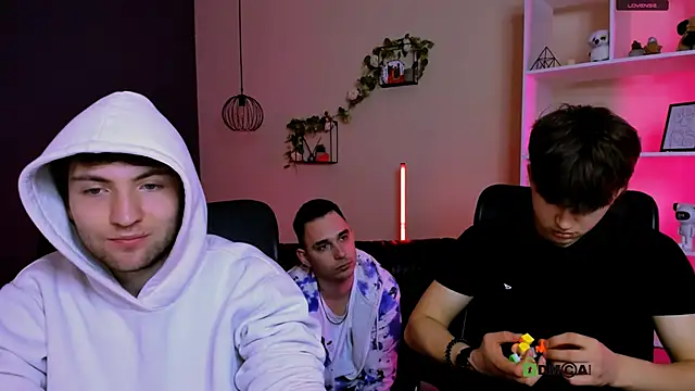 travis wolf  online show from March 2026 10:00:02 AM