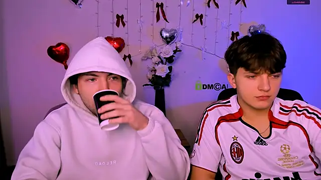 travis wolf  online show from March 2026 09:14:02 AM