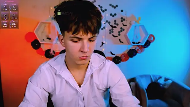 Snapshot of travis_wolf_ chatting on November 2025 07:52:02 PM travis wolf online show from November 2025 07:52:02 PM