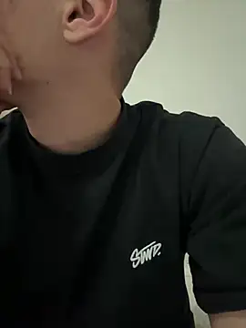 Merousexy282828 online show from May 2026 04:54:02 PM
