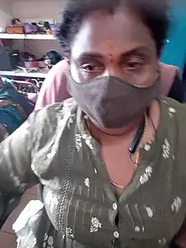 Snapshot of Tamil_Kavitha10 chatting on June 2026 10:01:02 AM Tamil Kavitha10 online show from June 2026 10:01:02 AM