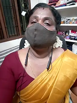 Snapshot of Tamil_Kavitha10 chatting on June 2026 02:58:01 PM Tamil Kavitha10 online show from June 2026 02:58:01 PM