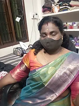 Snapshot of Tamil_Kavitha10 chatting on July 2026 05:09:02 PM Tamil Kavitha10 online show from July 2026 05:09:02 PM