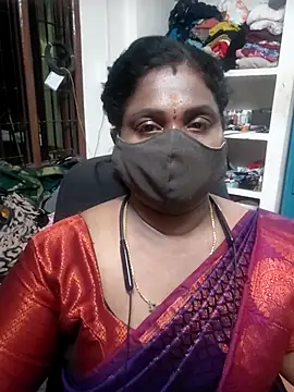 Snapshot of Tamil_Kavitha10 chatting on June 2026 08:17:02 PM Tamil Kavitha10 online show from June 2026 08:17:02 PM