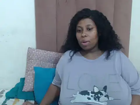 Chubby Queenx255 online show from October 2025 11:43:02 AM